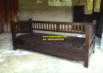Kursi kayu jati panjang
