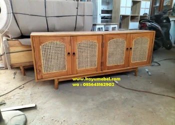 rak tv kayu minimalis