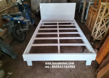 Dipan ukuran 120x200