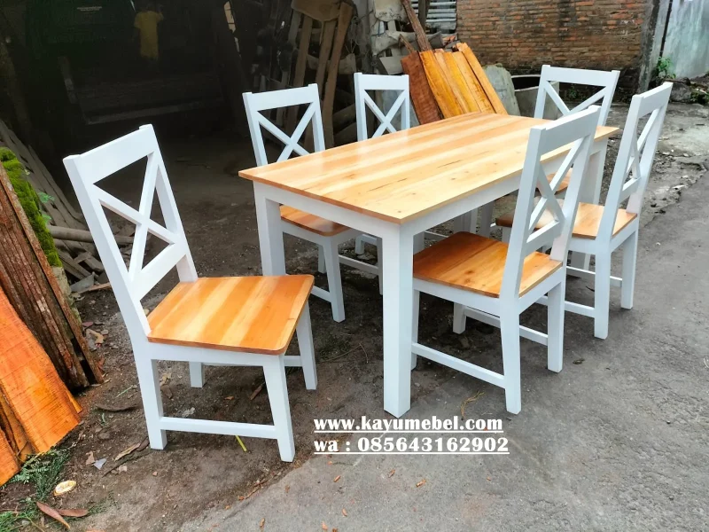 Meja kursi untuk warung makan