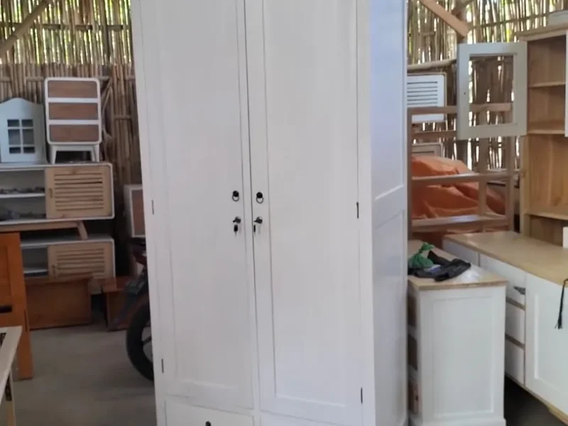 lemari kosan minimalis