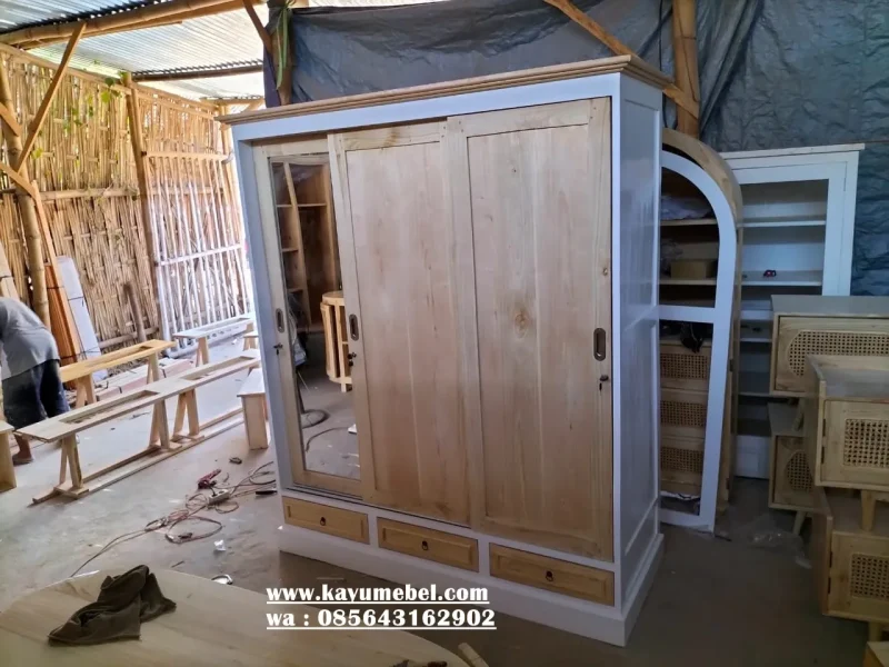 lemari pakaian kayu jati jakarta